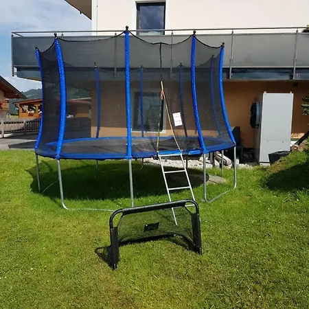 Real Apartament *